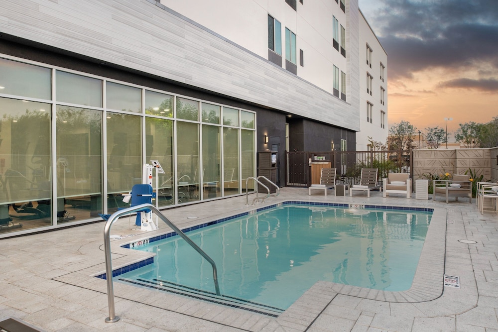 SpringHill Suites by Marriott Riverside Redlands - photo 22