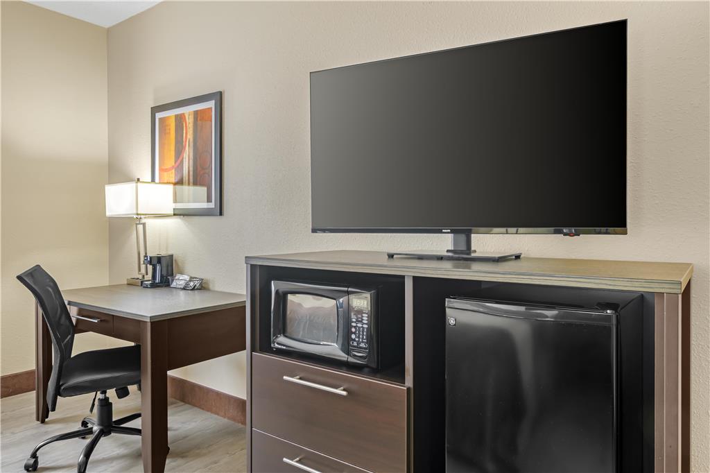 Best Western Teal Lake Inn - photo 22