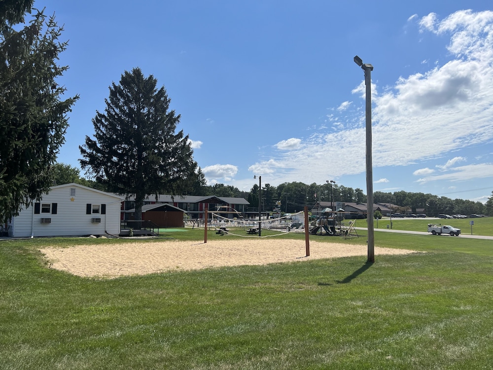 All Star Inn & Suites - photo 380