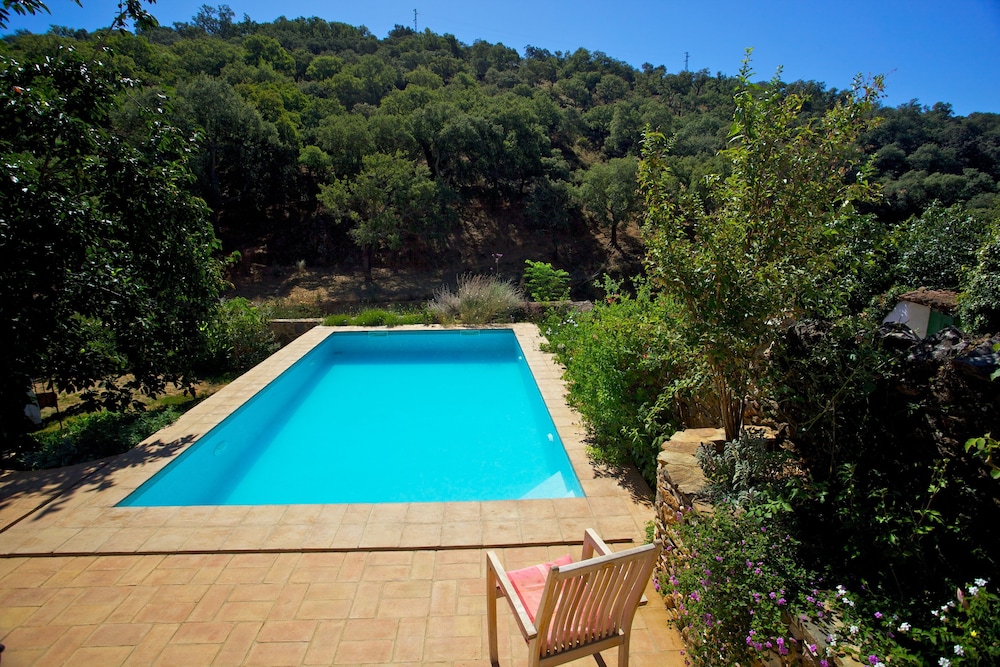 Casa Estrella — 4-Star Luxury Hotel in Alajar, Spain