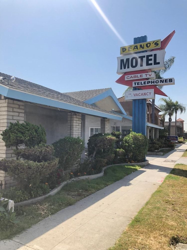 Deano's Motel Culver City - photo 7