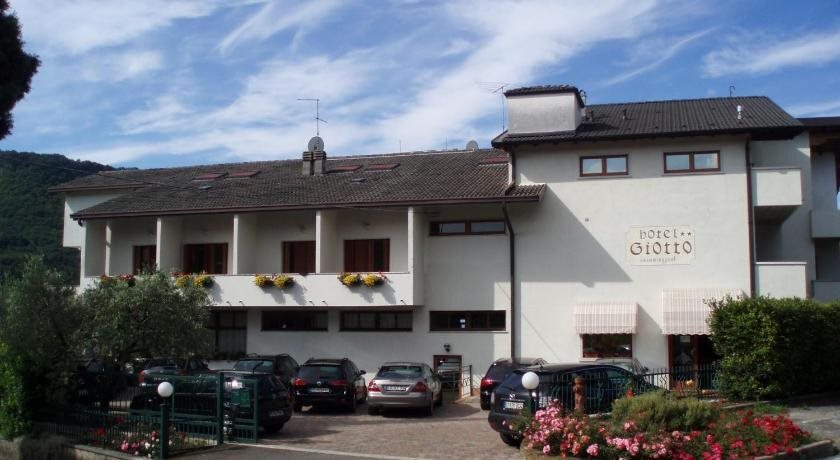 Hotel Giotto - carbon neutral hotel in Garda