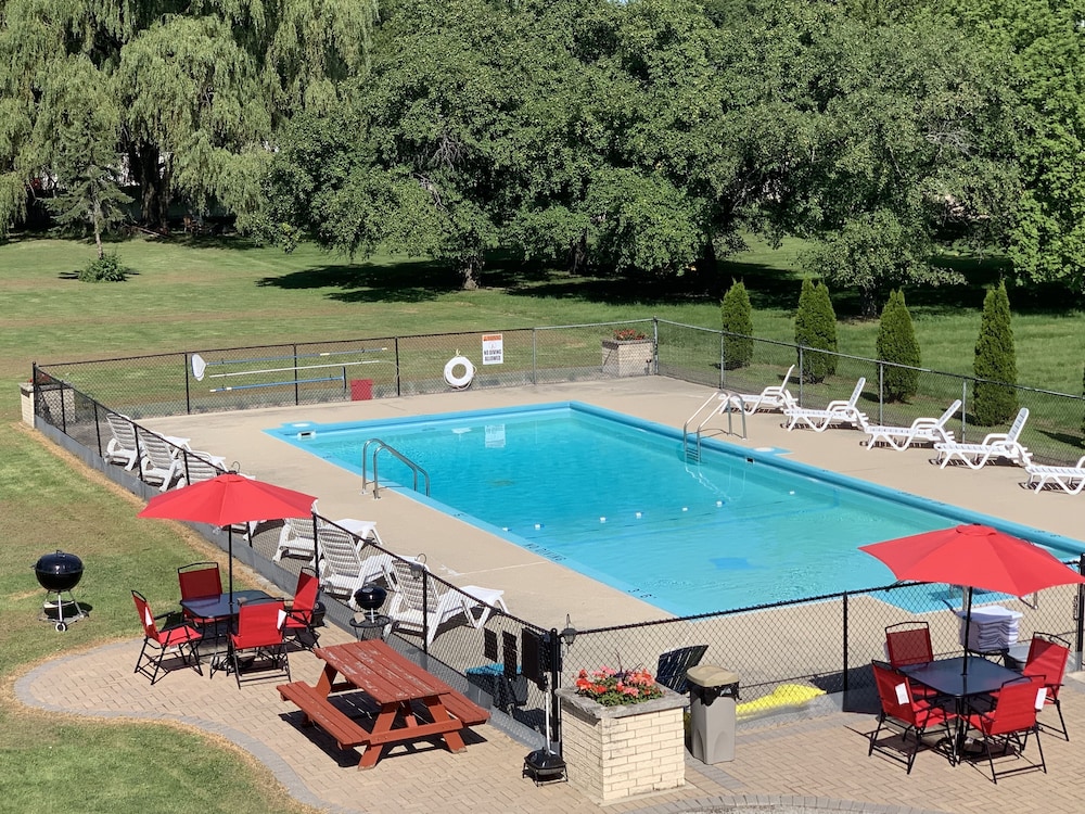 Geneva Wells Inn - photo 41