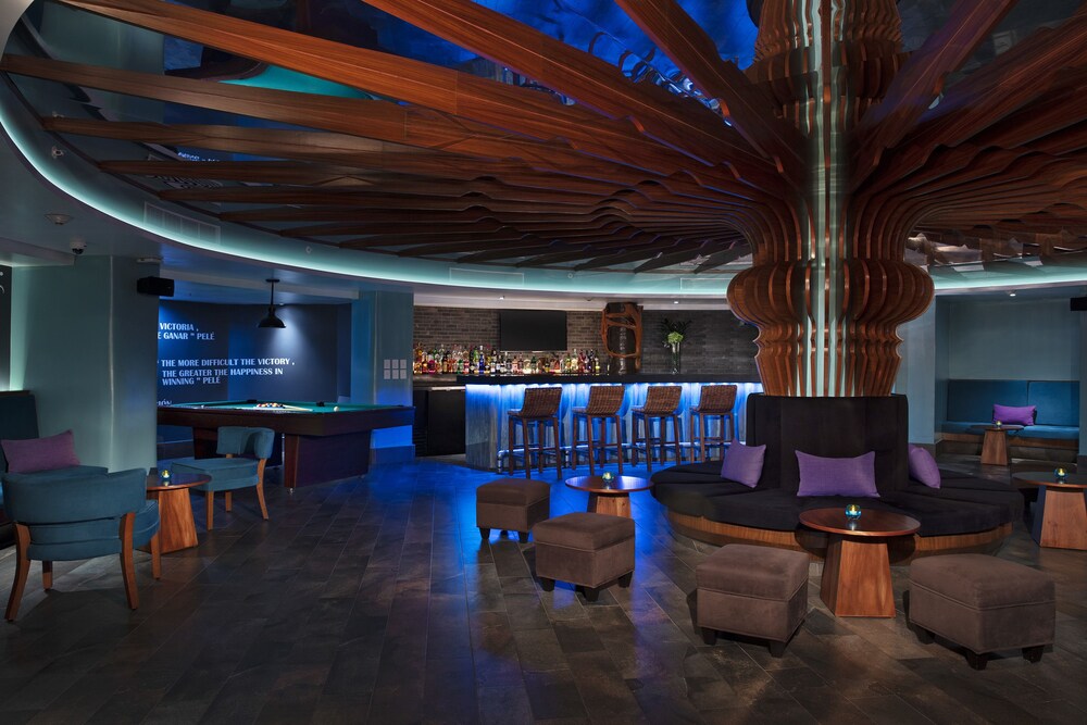Sports Bar