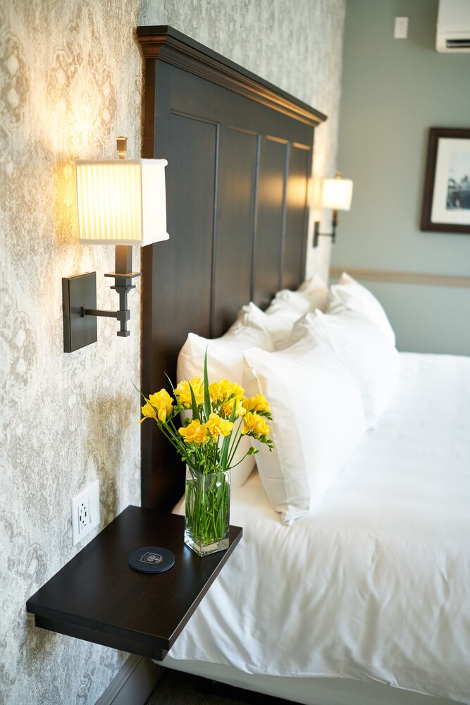 The Groton Inn - photo 20