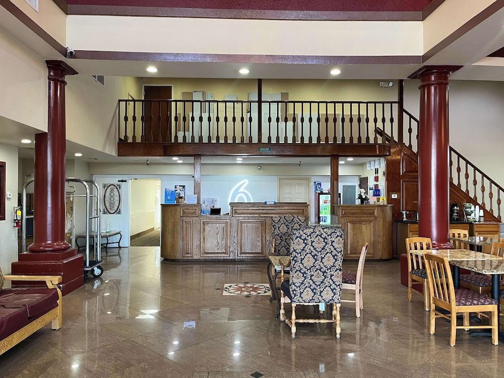 Motel 6 Tucson AZ Airport Kino Sports Complex - photo 25