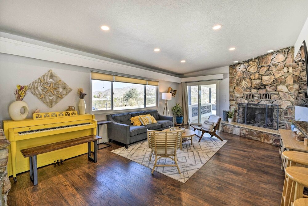 Desert Retreat w Backyard Oasis & Mtn Views in Twentynine Palms, United States