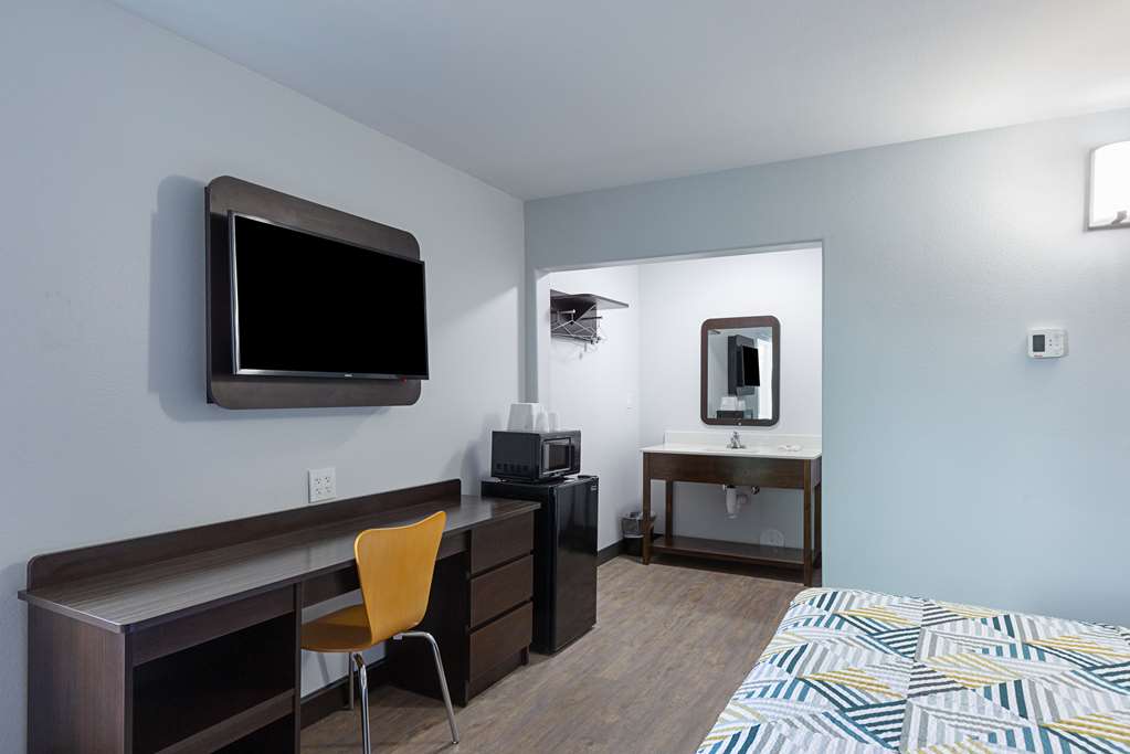 Motel 6 Show Low AZ - photo 5