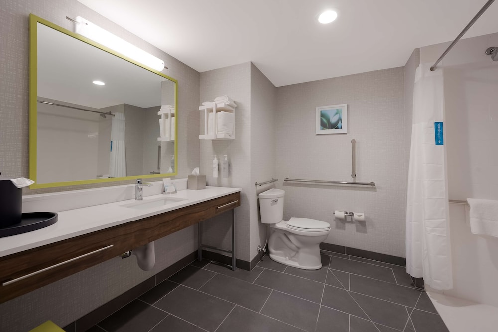 Hampton Inn Detroit Southfield - photo 30