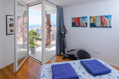 Two bedroom apartment Belvedere Dubrovnik Old Town and sea views