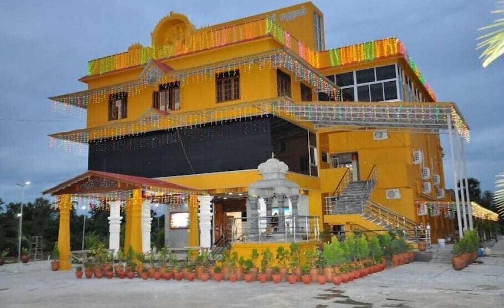 Jaithri Hotel and Event Center in Kanchipuram, India