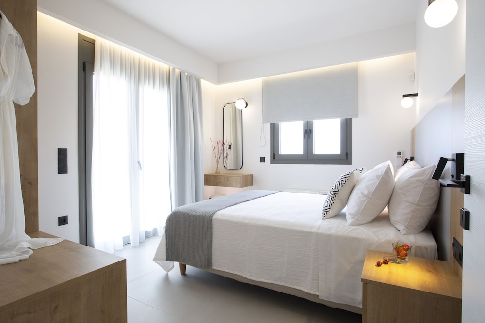 Achillion Suites — Lefkada — photo 5