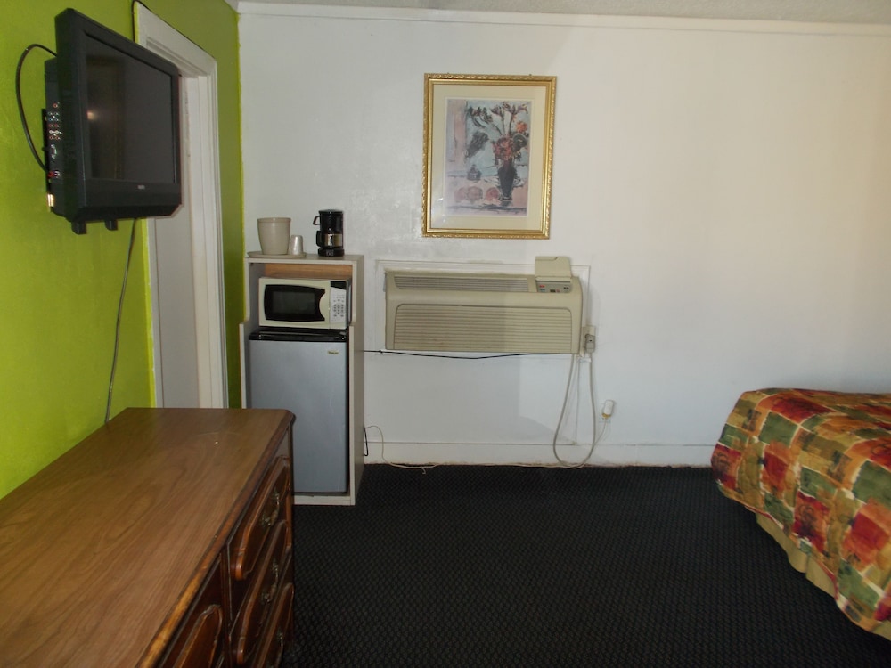 Hillside Motel - photo 8