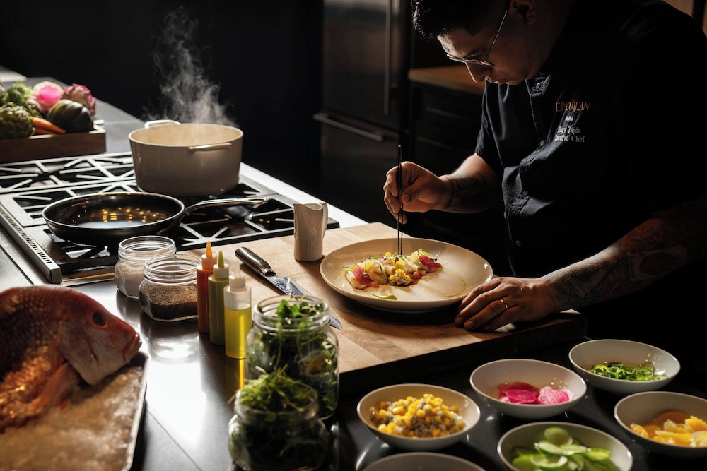 Epicurean Atlanta Autograph Collection - photo 63