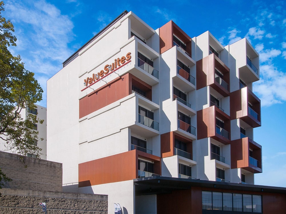 Value Suites Green Square - carbon neutral hotel in Sydney
