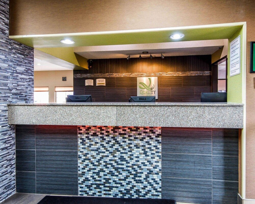 SureStay Plus Hotel by Best Western Blue Springs - photo 3
