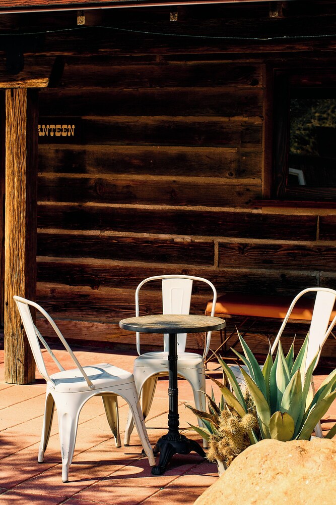 Pioneertown Motel - photo 28