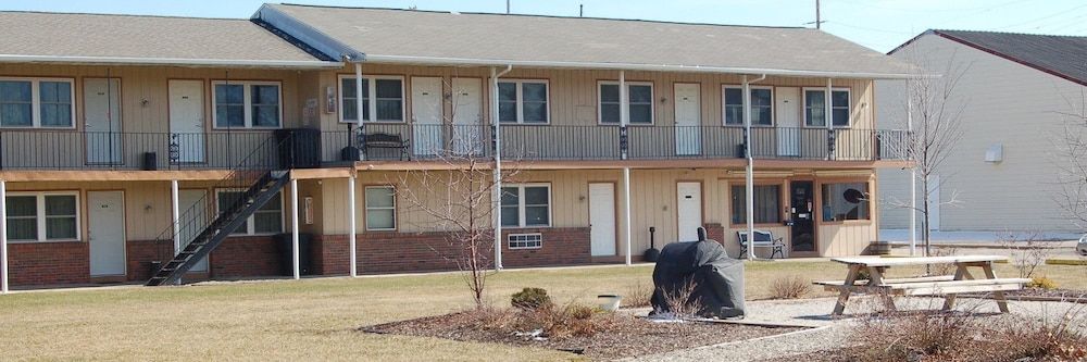 University Inn - photo 10