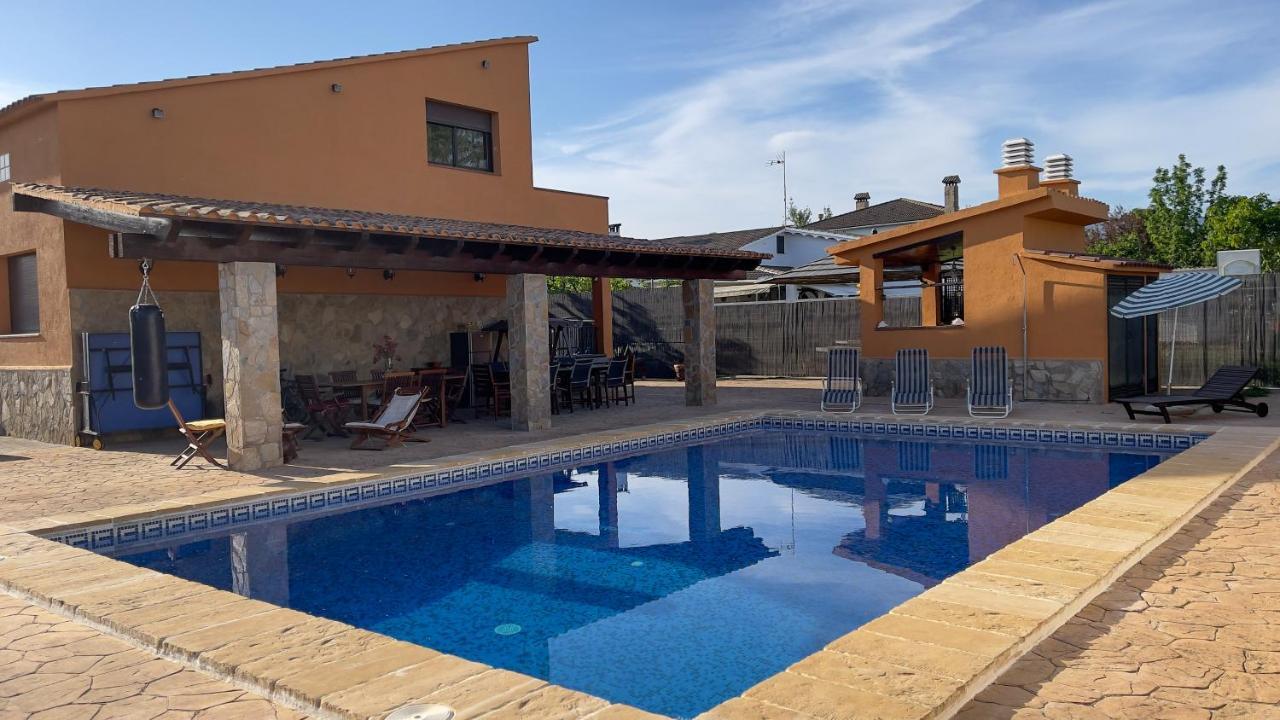 Casa Martina — 4-Star Luxury Hotel in Cardedeu, Spain