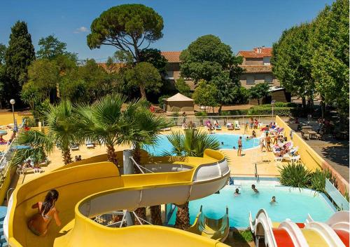Mobilhome Climatise 3ch 6p Dans Parc Des 7 Fonts — Agde
