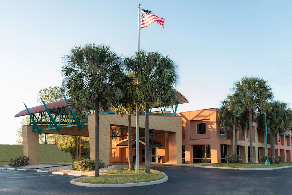 Hampton Inn Brooksville Dade - featured photo