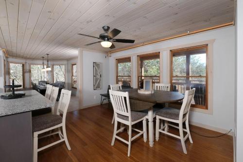 Rocky Top Lodge - photo 16