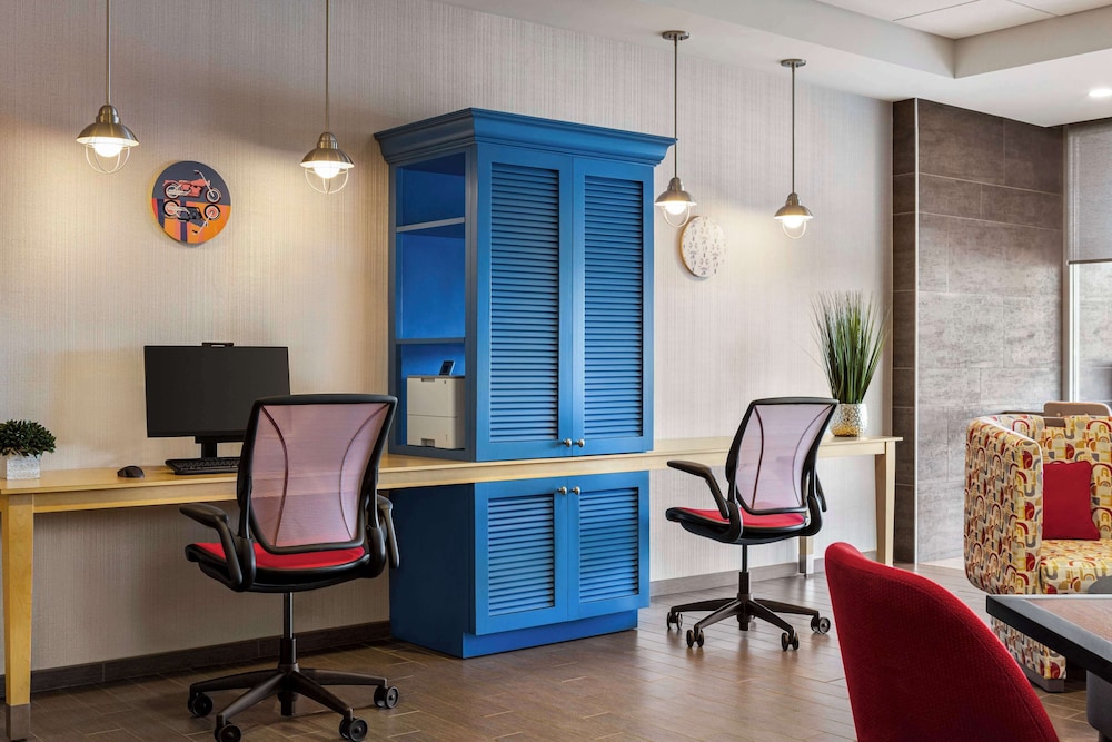 Home2 Suites by Hilton York - photo 32