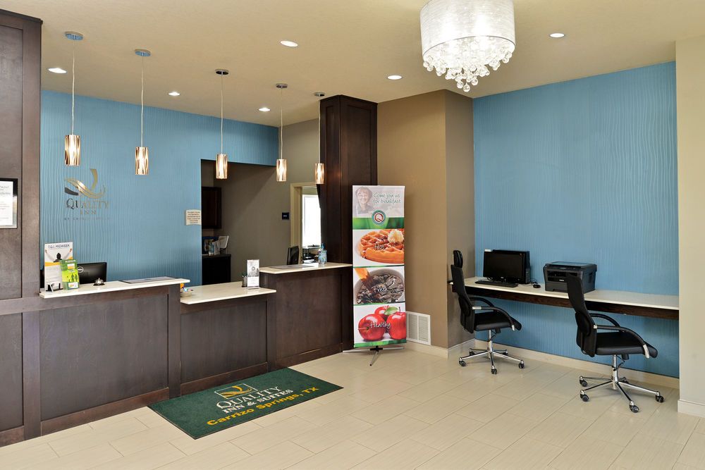 Quality Inn & Suites Carrizo Springs North - photo 34