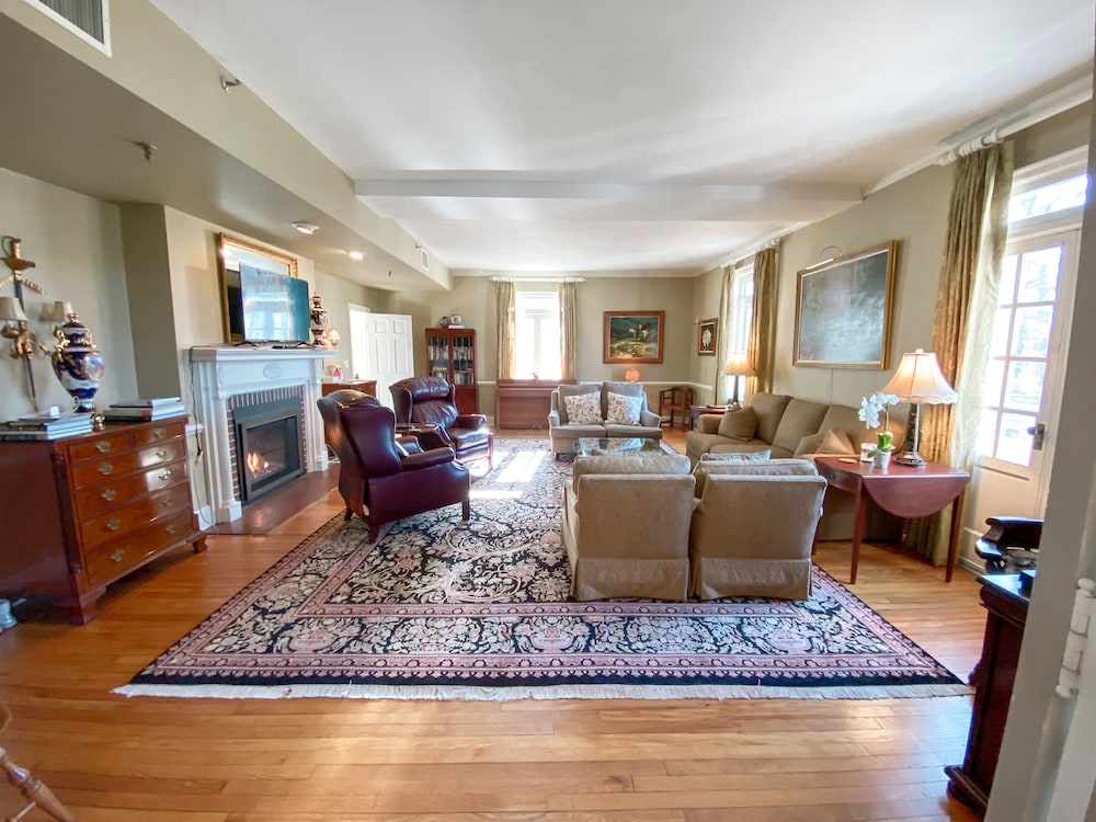 Abigail Inn - photo 6
