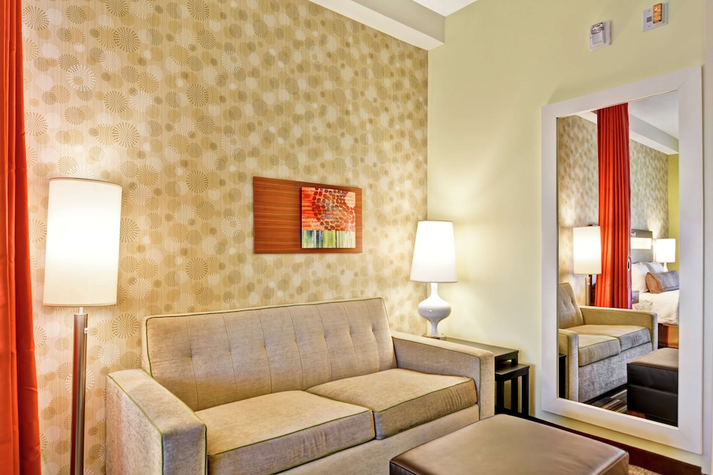 Home2 Suites by Hilton Charlotte Airport - photo 14