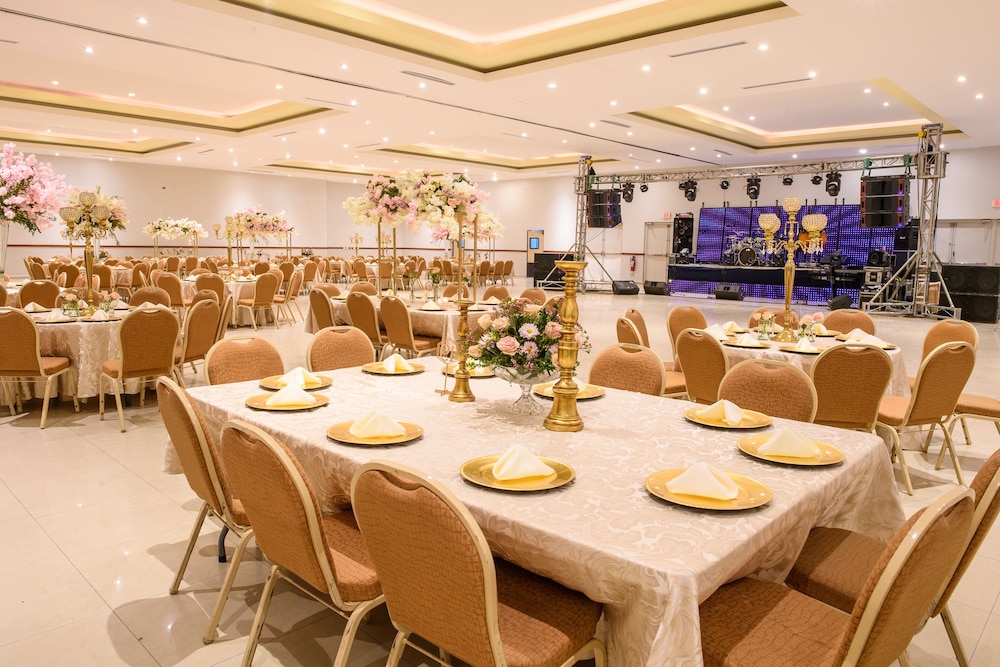 Indoor wedding