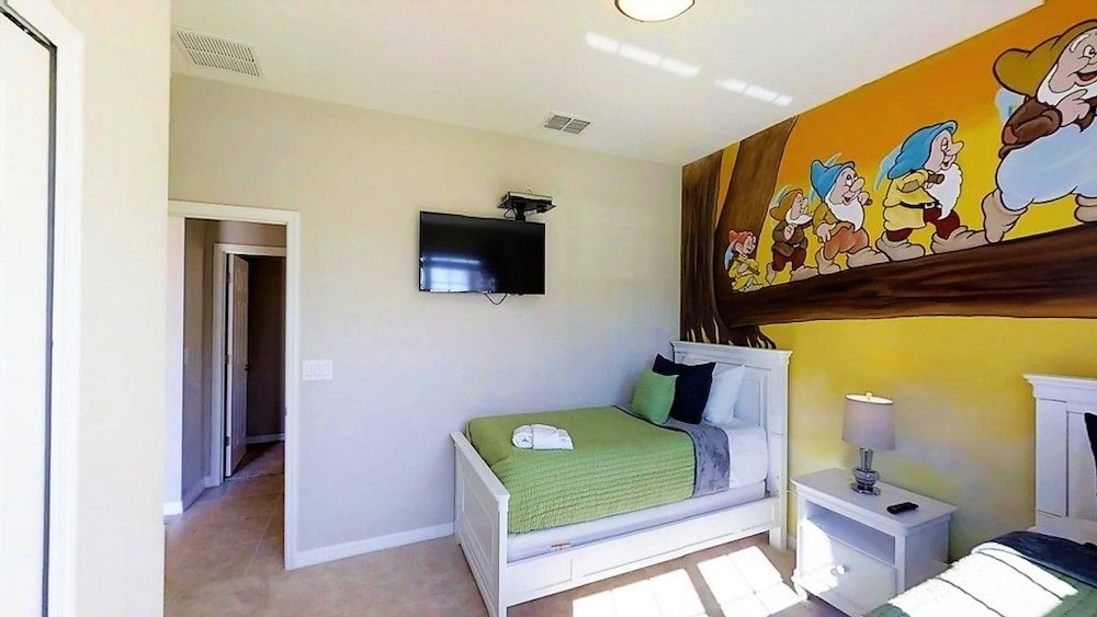 Aco Premium Nine Bedrooms With Pool - photo 13