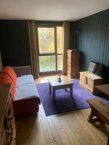 Studio Front de Neige Pelevos - last minute hotel in Unknown City