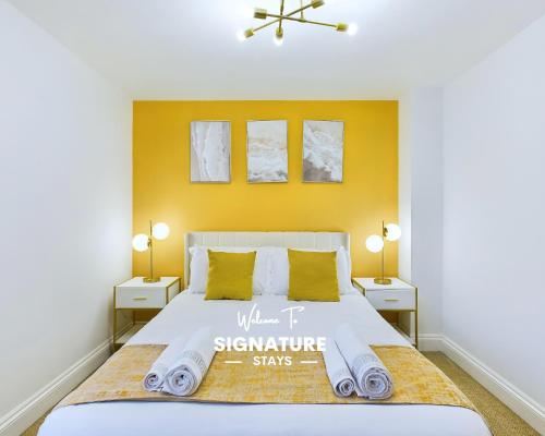 Newquay Beach House by Signature Stays Parking Modern Coastal — 4-Star Luxury Hotel in Newquay, United Kingdom