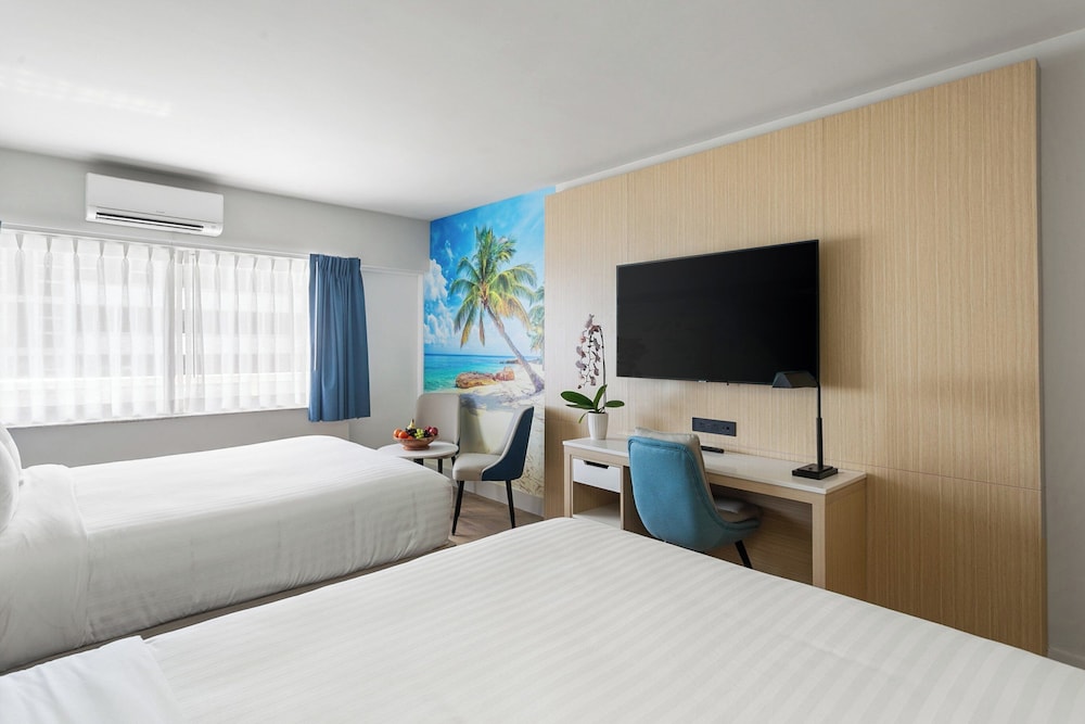 Ocean Sky Hotel and Resort - photo 9