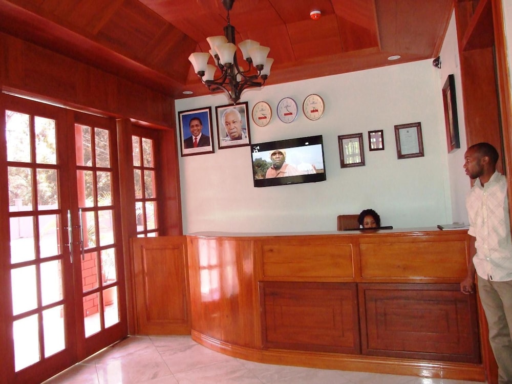 Graceland Hotel — Arusha — photo 4