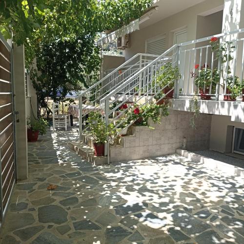 Era Studios - carbon neutral hotel in Unknown City