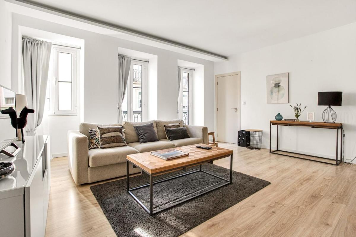 Apartment in Estrela Amazing for Families by Lisbeyond — 4-Star Luxury Hotel in Lisbon, Portugal