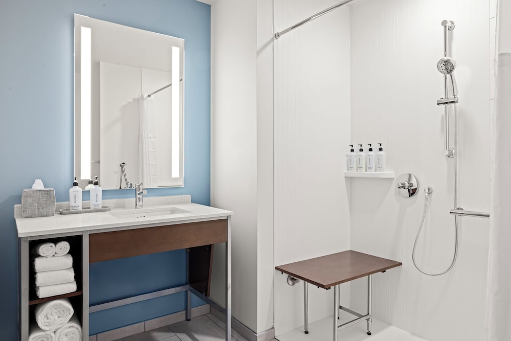 EVEN Hotel Portland Beaverton by IHG - photo 16