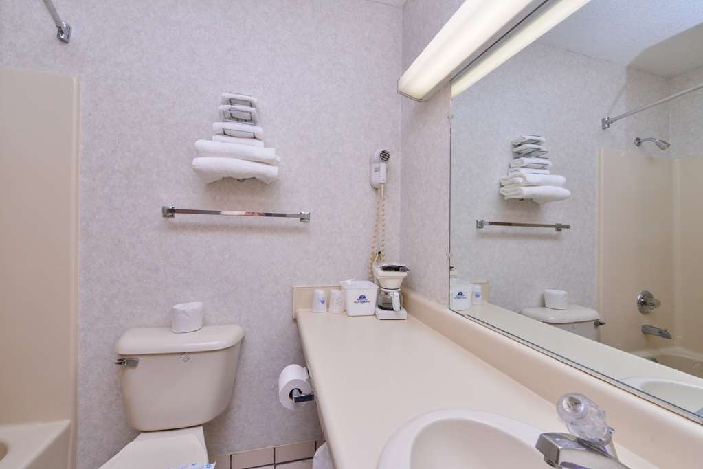 Americas Best Value Inn Decatur IN - photo 20