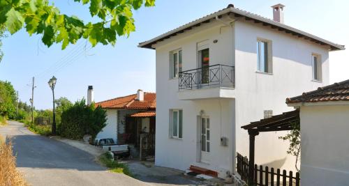 Village Holiday House Nick — 4-Star Luxury Hotel in Agia Paraskevi, Greece