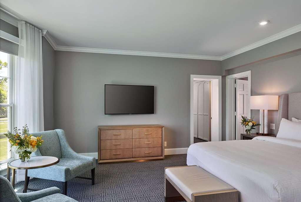 Seaview Hotel - photo 21
