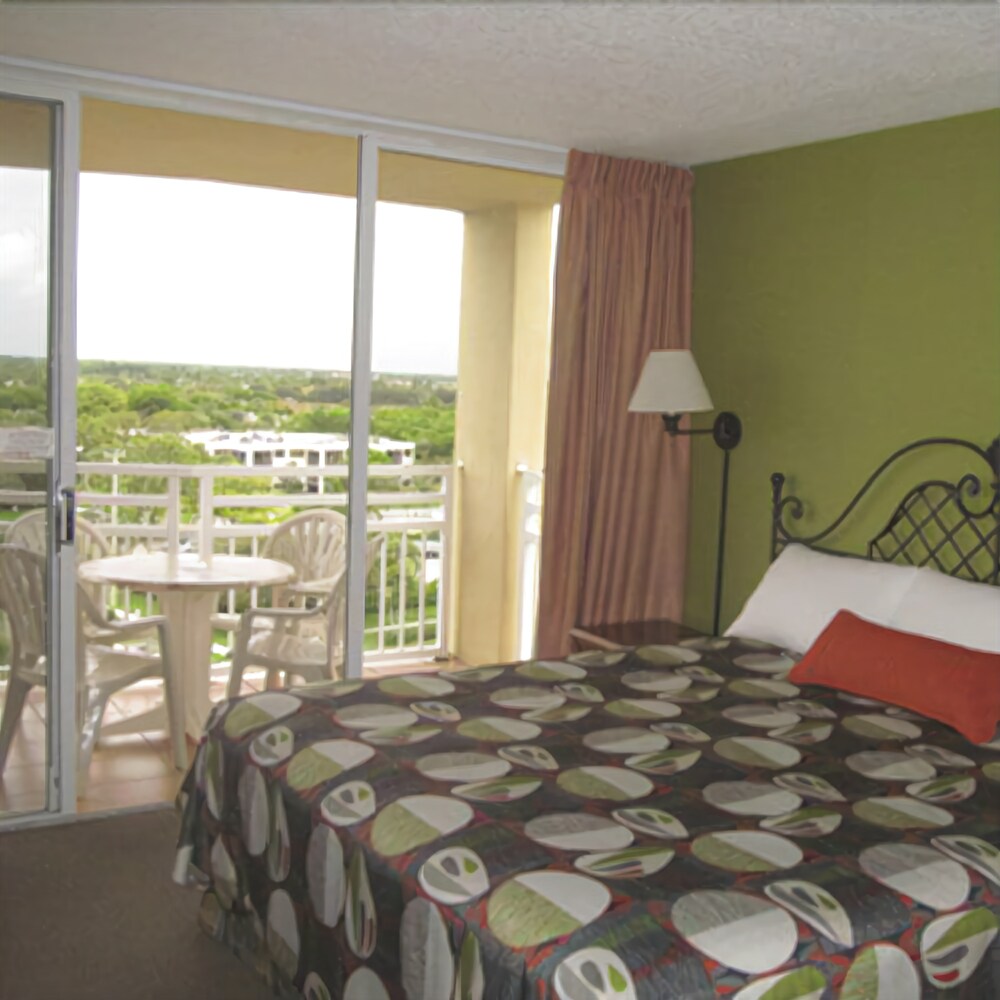 Vacation Village at Bonaventure Fort Lauderdale - photo 3