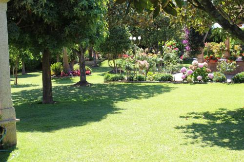 Duplex Playa de Rons — 4-Star Luxury Hotel in O Grove, Spain