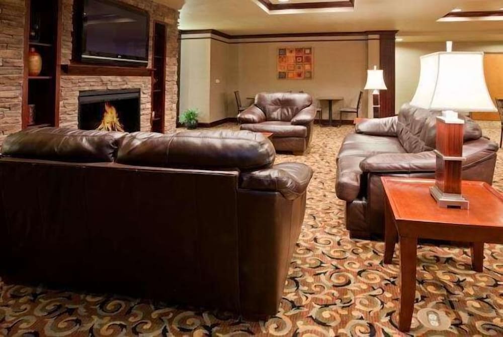 Baymont Inn and Suites by Wyndham Sturgis - photo 2