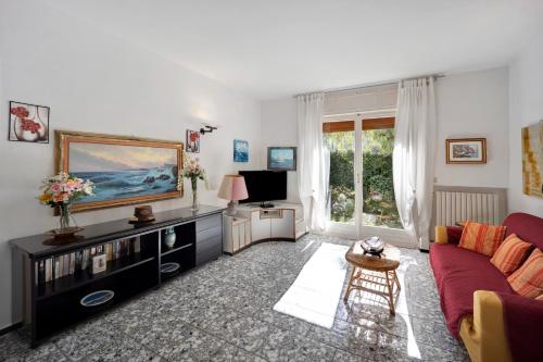 Evycasavacanze — 4-Star Luxury Hotel in San Remo, Italy
