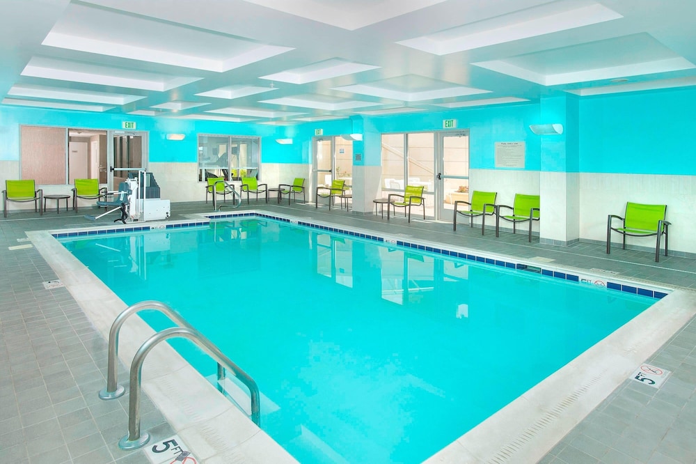 SpringHill Suites by Marriott Fairfax Fair Oaks - photo 18