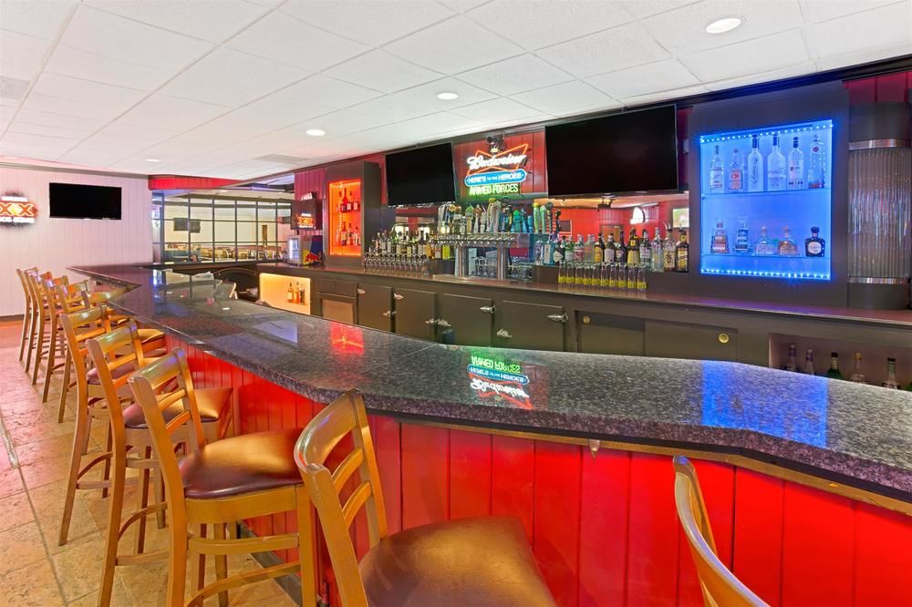 Ramada Waukegan Gurnee - photo 10