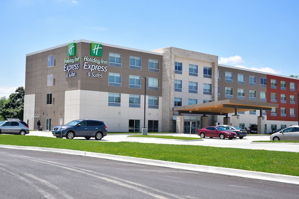Holiday Inn Express & Suites Bensenville O'Hare by IHG - featured photo