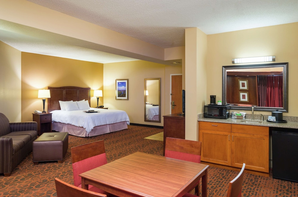 Hampton Inn Selinsgrove Shamokin Dam - photo 12